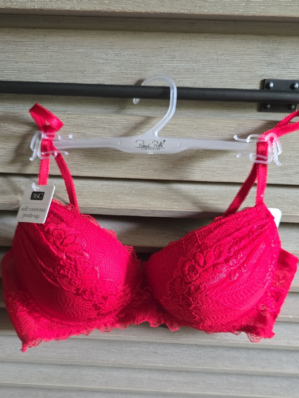 Rene Rofe Red Lace Push-Up Bra .